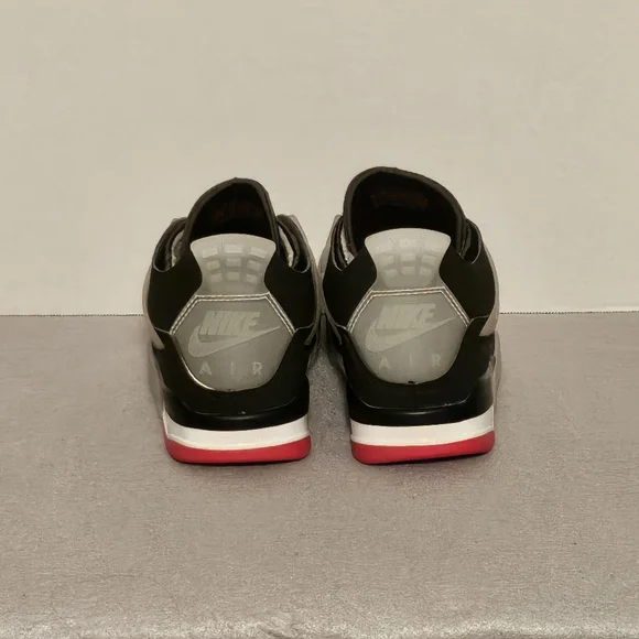 New Nike Air Jordan IV (Black Cat) Basketball Sneakers, M9.5, (2020 re-release) - Picture 5 of 8